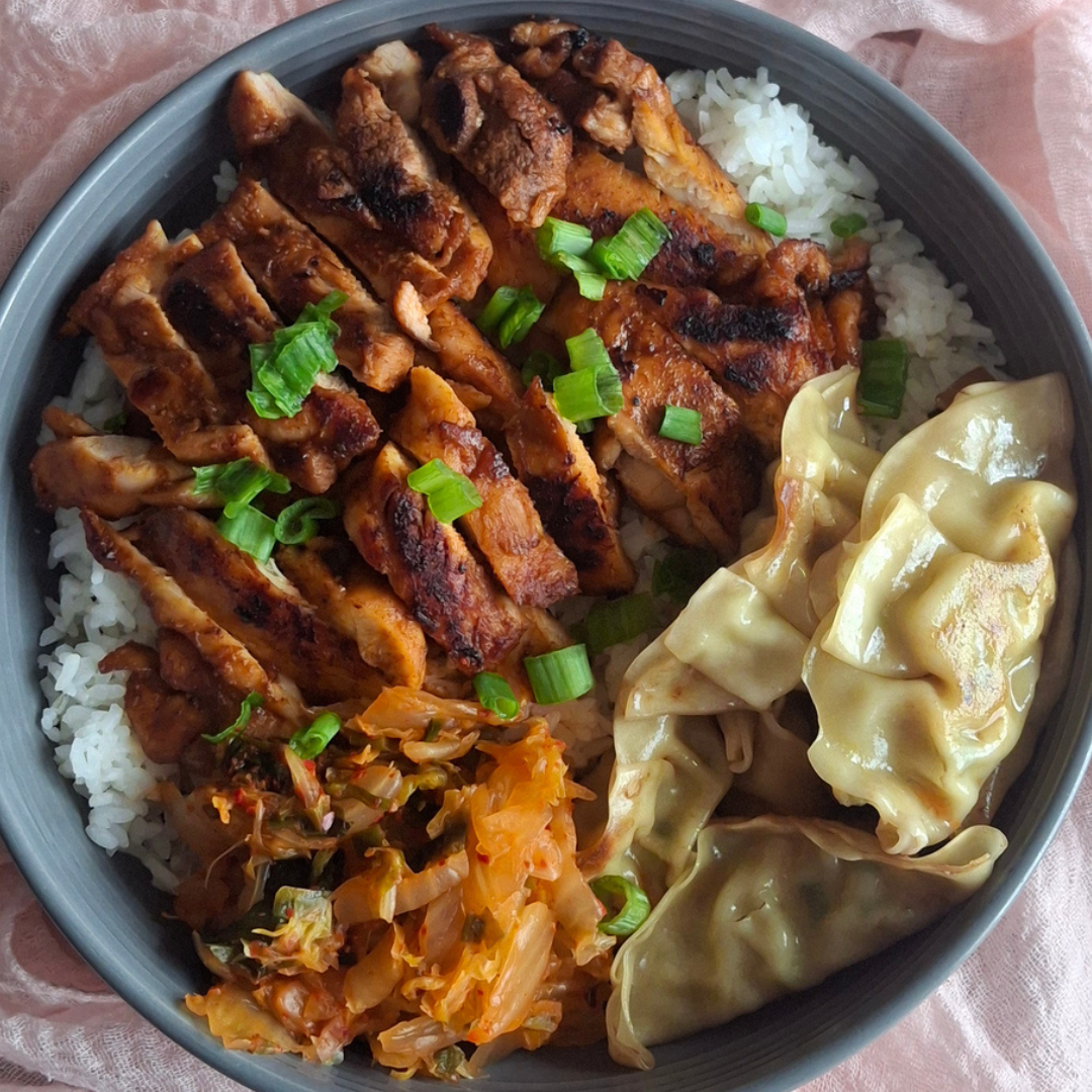 easy gochujang chicken thigh bowl (high protein & so flavorful)